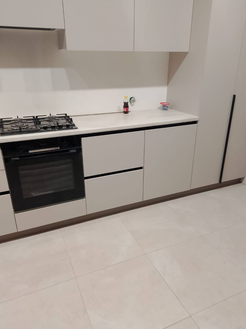 Кухня угловая — Кашемир с пеналом